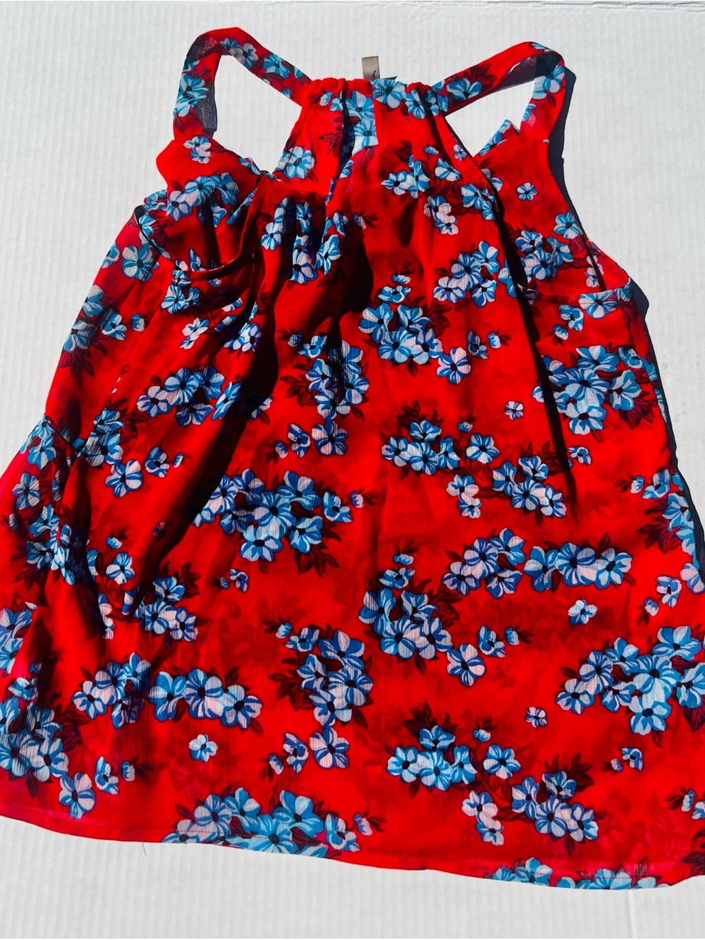 KUT from the Kloth Petite M Red Floral Halter Tank Top Blue White